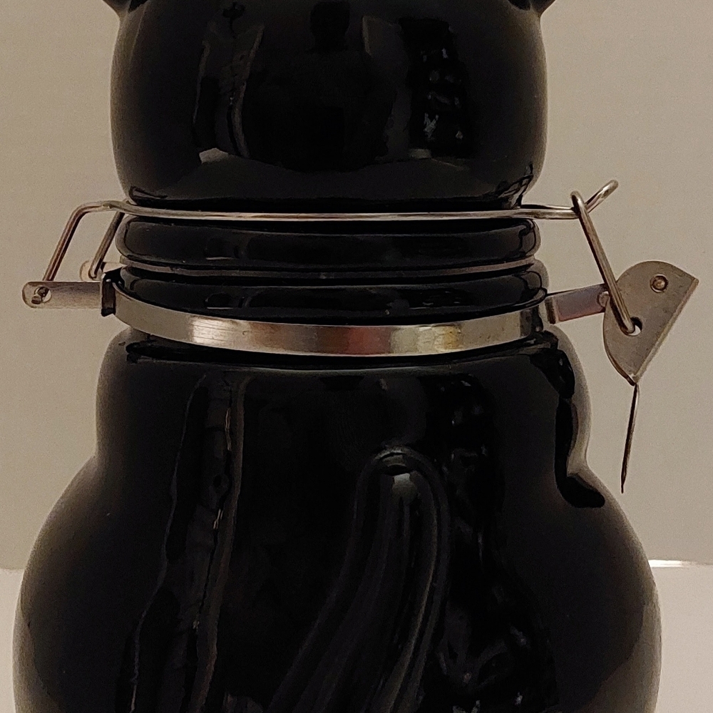 VTG BOSTON WAREHOUSE TRADING CO. FRENCHIE CERAMIC COOKIE JAR